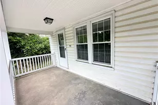 977 Streets Run Rd, Pittsburgh, PA 15236 - Photo 9