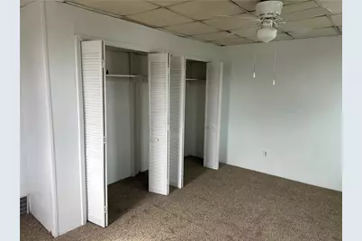 241 E Fairview Ave, Connellsville, PA 15425 - Photo 11