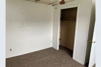 241 E Fairview Ave, Connellsville, PA 15425 - Photo 17