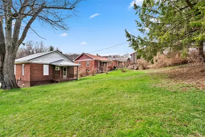 1013 Henry St, Smith Township, PA 15054 - Photo 23