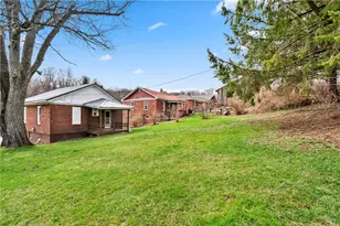 1013 Henry St, Smith Township, PA 15054 - Photo 23