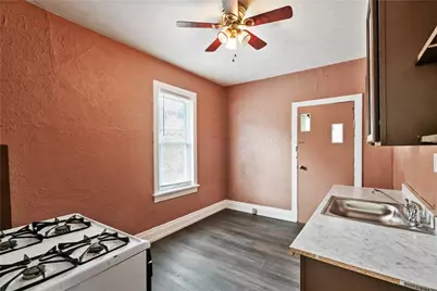 1013 Henry St, Smith Township, PA 15054 - Photo 15