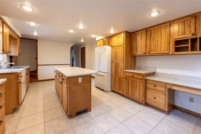 120 Mildred Ln, Pittsburgh, PA 15116 - Photo 11