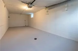 120 Mildred Ln, Pittsburgh, PA 15116 - Photo 33