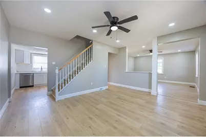 28 Farley St, South Strabane, PA 15301 - Photo 3