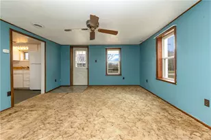 1776 Jackson Center Polk Rd, Mineral Township, PA 16153 - Photo 15