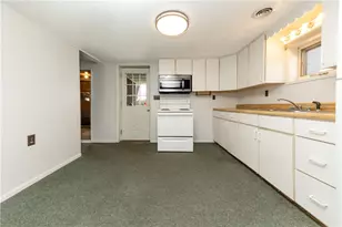 1776 Jackson Center Polk Rd, Mineral Township, PA 16153 - Photo 11