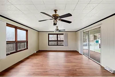 124 Middle Road, Industry, PA 15052 - Photo 13