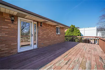 421 Wyndhurst Dr, Moon/Crescent Twp, PA 15108 - Photo 33