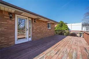 421 Wyndhurst Dr, Moon/Crescent Twp, PA 15108 - Photo 33