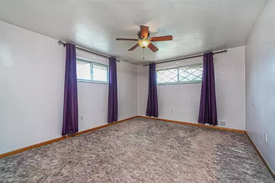 421 Wyndhurst Dr, Moon/Crescent Twp, PA 15108 - Photo 21