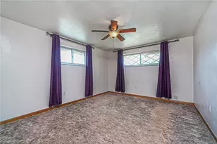 421 Wyndhurst Dr, Moon/Crescent Twp, PA 15108 - Photo 21