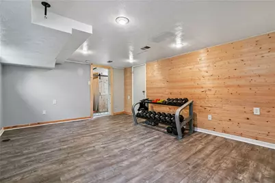 523 Lincoln Ave, Heidelberg, PA 15106 - Photo 17