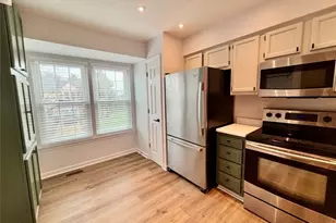 320 Winners Cir, North Strabane, PA 15317 - Photo 3