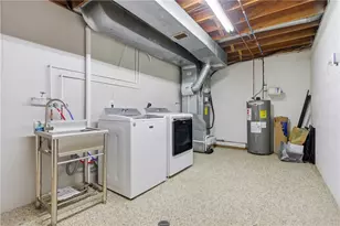 211 Thornberry Dr, Ross Twp, PA 15237 - Photo 27