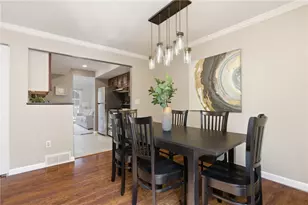 211 Thornberry Dr, Ross Twp, PA 15237 - Photo 13