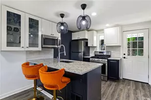 8144 Lincoln Rd, Verona, PA 15147 - Photo 11