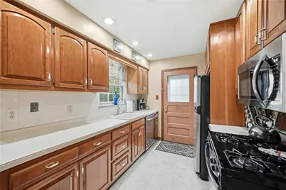 12 Hawthorne Road, Pittsburgh, PA 15221 - Photo 13