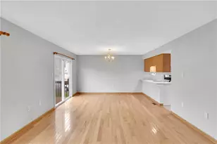 6442 Lindsey Ln, Murrysville, PA 15632 - Photo 11