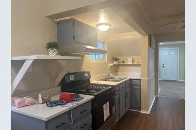 1920 Middle St, Pittsburgh, PA 15215 - Photo 9