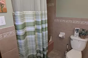 2525 7th Ave, Beaver Falls, PA 15010 - Photo 13