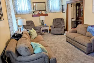 2525 7th Ave, Beaver Falls, PA 15010 - Photo 7