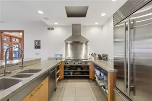 1063 Parkview Blvd, Pittsburgh, PA 15217 - Photo 11