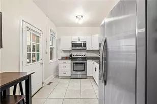 2120 Sidney St, Pittsburgh, PA 15203 - Photo 11