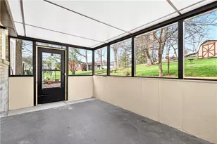 434 Elmhurst Dr, Rostraver, PA 15012 - Photo 29