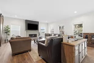 424 Patriot Dr, Collier Township, PA 15106 - Photo 29