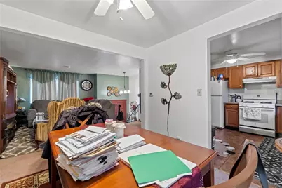 124 Preston Dr, North Braddock, PA 15104 - Photo 7