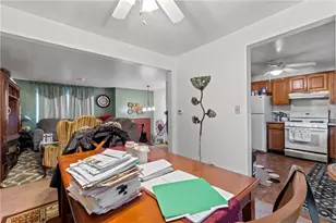 124 Preston Dr, North Braddock, PA 15104 - Photo 7