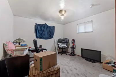 124 Preston Dr, North Braddock, PA 15104 - Photo 13