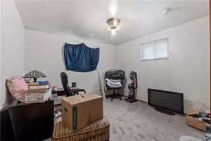 124 Preston Dr, North Braddock, PA 15104 - Photo 13