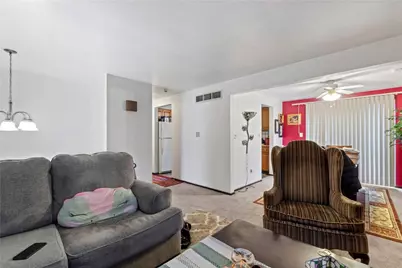 124 Preston Dr, North Braddock, PA 15104 - Photo 5