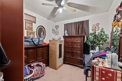 124 Preston Dr, North Braddock, PA 15104 - Photo 17