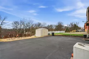 3904 Greensburg Pike, Pittsburgh, PA 15221 - Photo 37