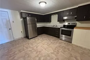 1195 Lynn St, Hopewell Township, PA 15001 - Photo 5