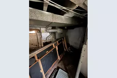 609 Hays Ave, Pittsburgh, PA 15210 - Photo 11