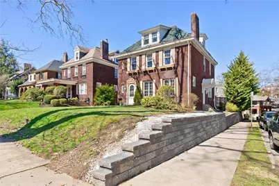 6673 Kinsman Rd, Pittsburgh, PA 15217 - Photo 1