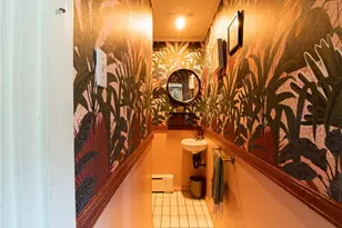 6673 Kinsman Rd, Pittsburgh, PA 15217 - Photo 15