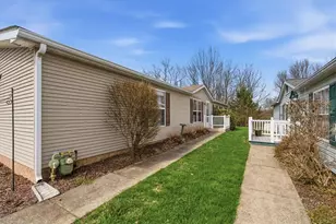 20 W Rock Lake Ct, Jackson Township, PA 16063 - Photo 3