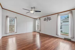 20 W Rock Lake Ct, Jackson Township, PA 16063 - Photo 13