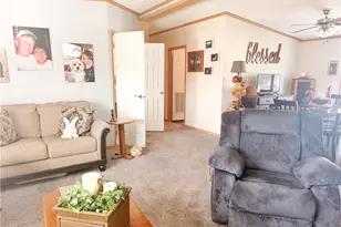 137 York Rd, Cranberry Township, PA 16066 - Photo 3