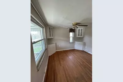 1235 Clifton Road, Bethel Park, PA 15102 - Photo 7