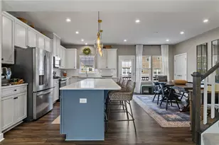 226 Amon St, Cranberry Township, PA 16066 - Photo 9