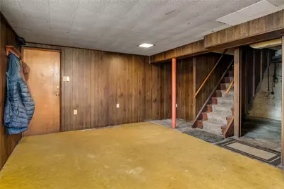 1209 Airedale Dr, Bethel Park, PA 15102 - Photo 21