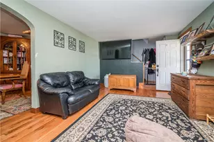 556 Highview Rd, Baldwin Twp, PA 15234 - Photo 7