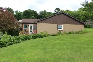 204 Cambria Ave, Avonmore, PA 15618 - Photo 1