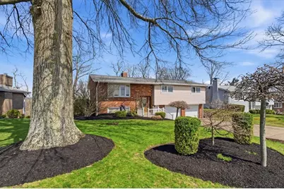 611 Longvue Dr, Canonsburg, PA 15342 - Photo 1